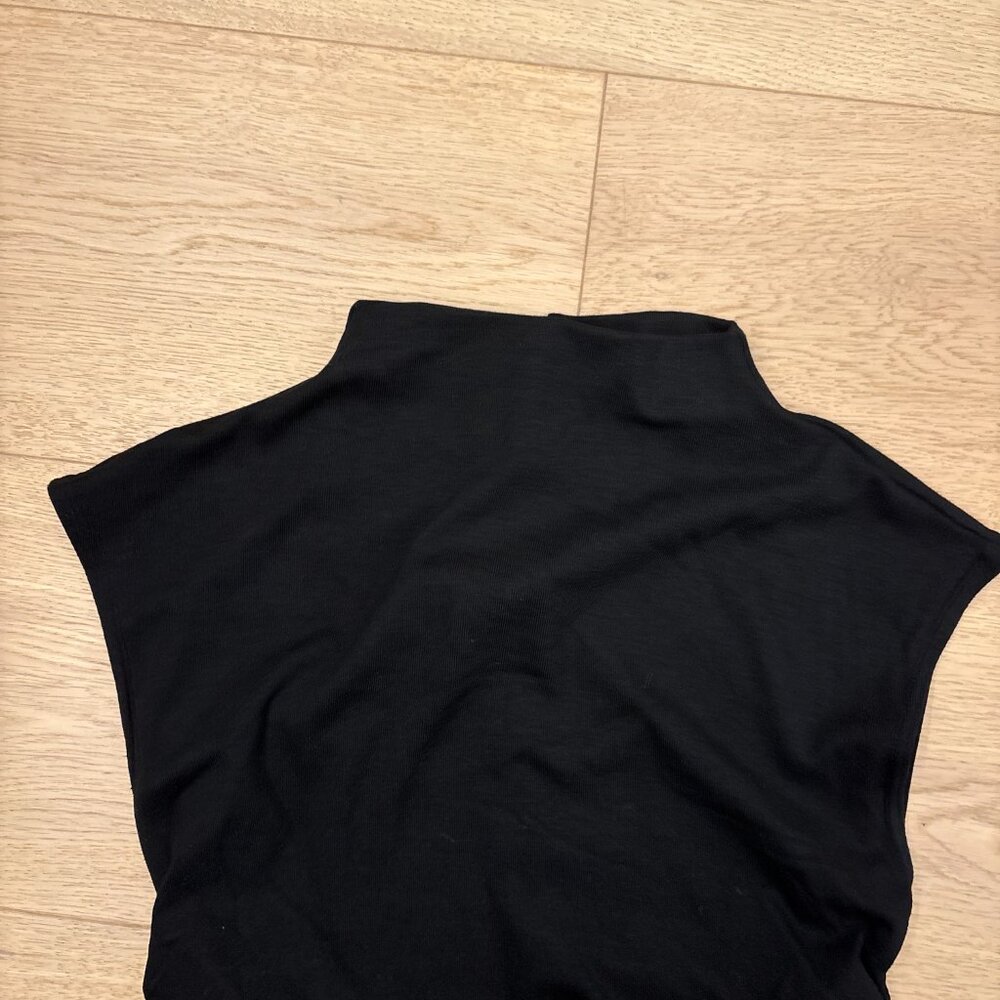 Black Ruched Bodycon Dress - Picture 5 of 7